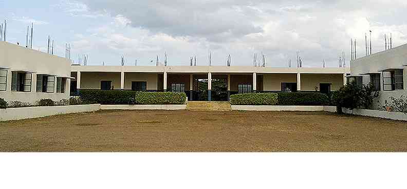 BHAVYA CEMENTS D A V SCHOOL