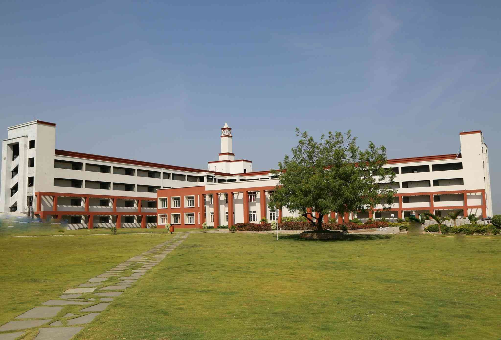 SAMASHTI INTERNATIONAL SCHOOL