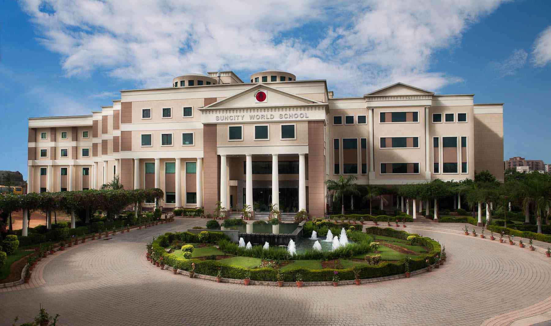 SUNCITY SCHOOL